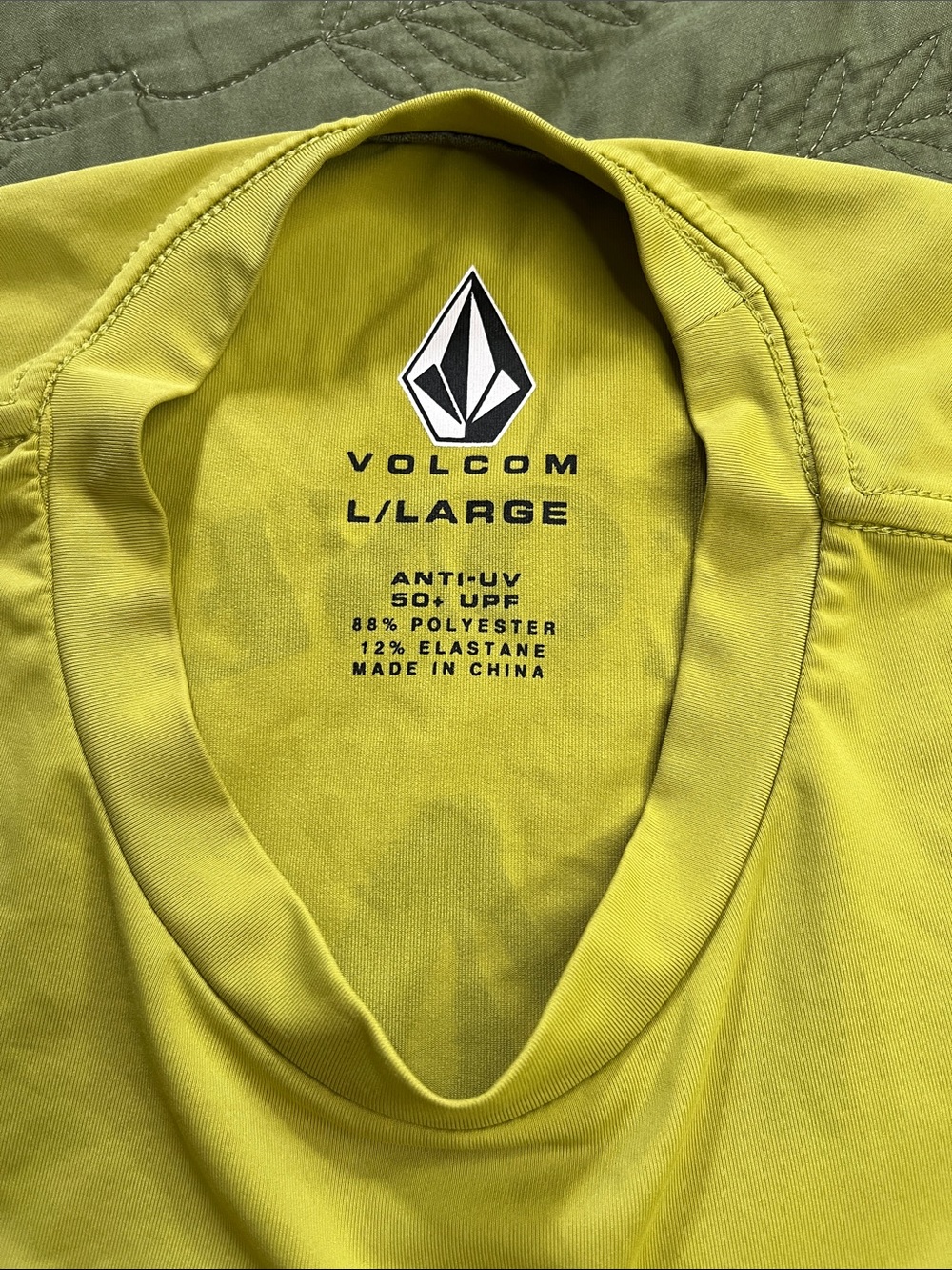 Men’s Volcom Anti-UV Rashguard - Picture 6 of 6